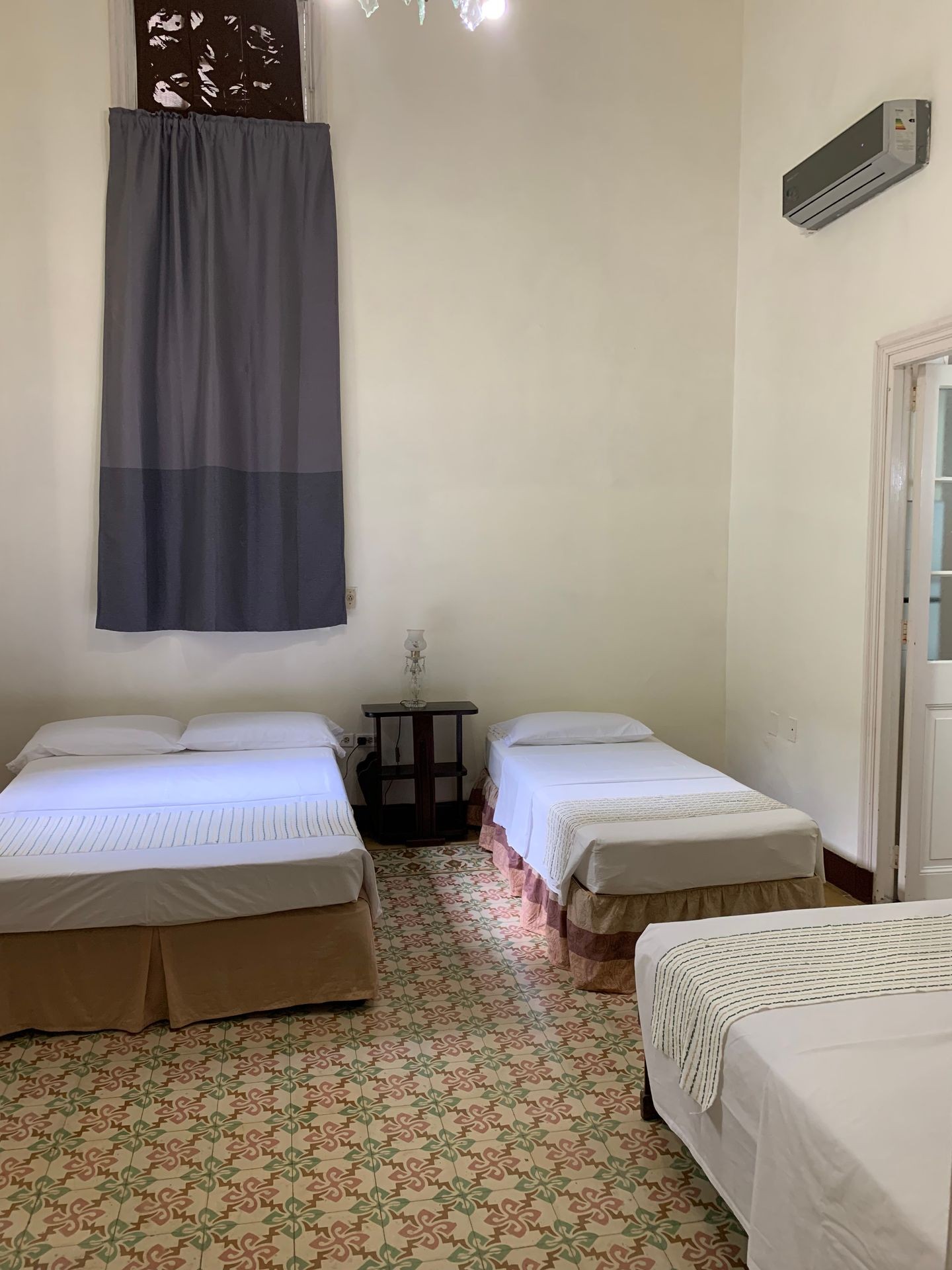 Triple room booking